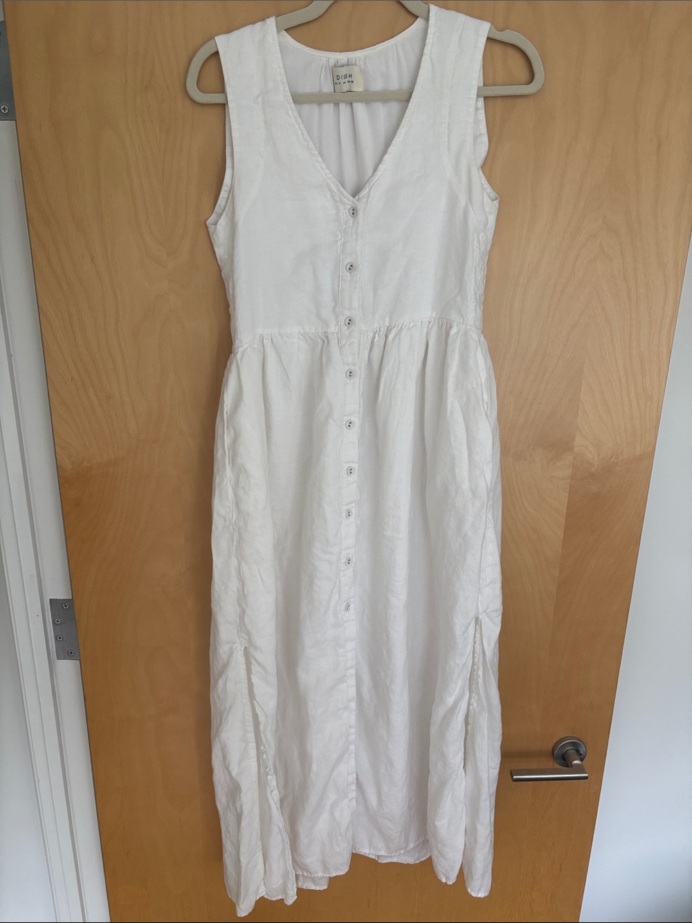 DISSH White Sleeveless Button-Front Midi Dress - with pockets!! Size 4.